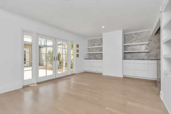 $2,750 | 3934 Roseland Street, Houston, TX 77006