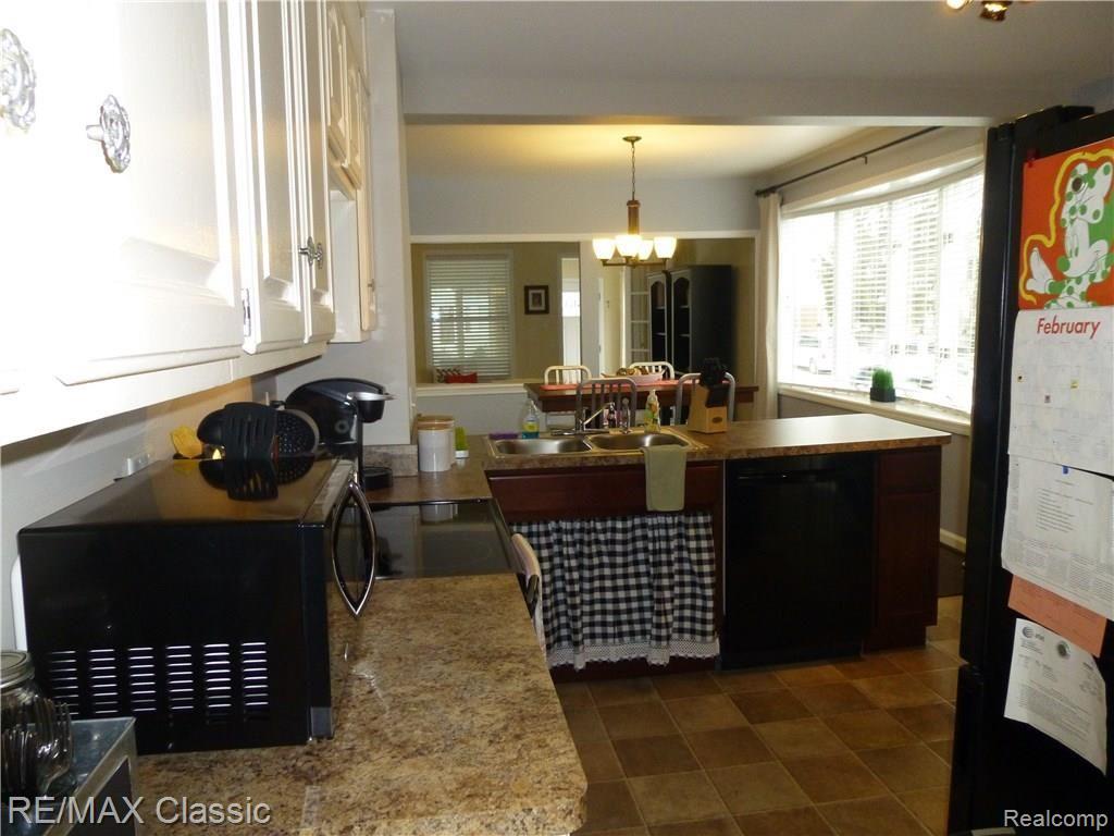 1229 Princeton Road Berkley, MI 48072 - Photo 20 of 56