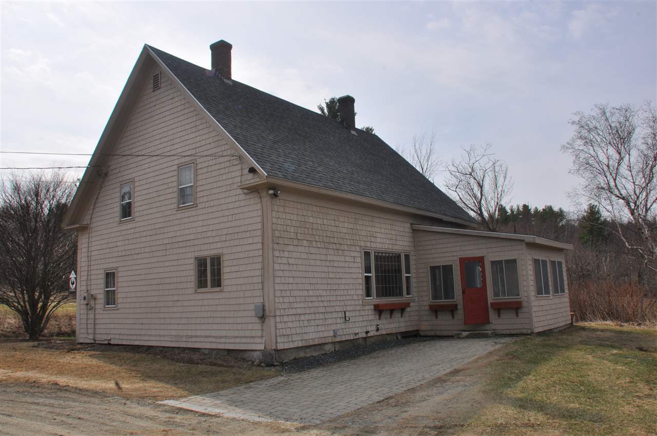 56 Staniels Road Chichester, NH 03258 - Photo 3 of 11