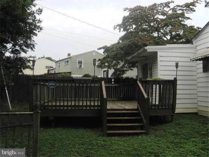 618 Wynnbrook Road Secane, PA 19018 - Photo 19 of 25