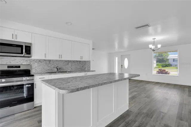 $1,800 | 644 Bonita Court, Punta Gorda, FL 33950