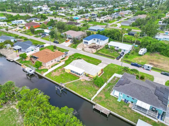 $1,800 | 644 Bonita Court, Punta Gorda, FL 33950