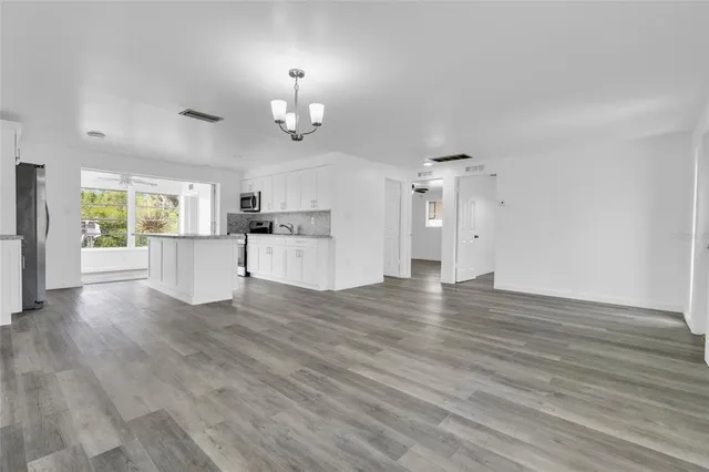 $1,800 | 644 Bonita Court, Punta Gorda, FL 33950