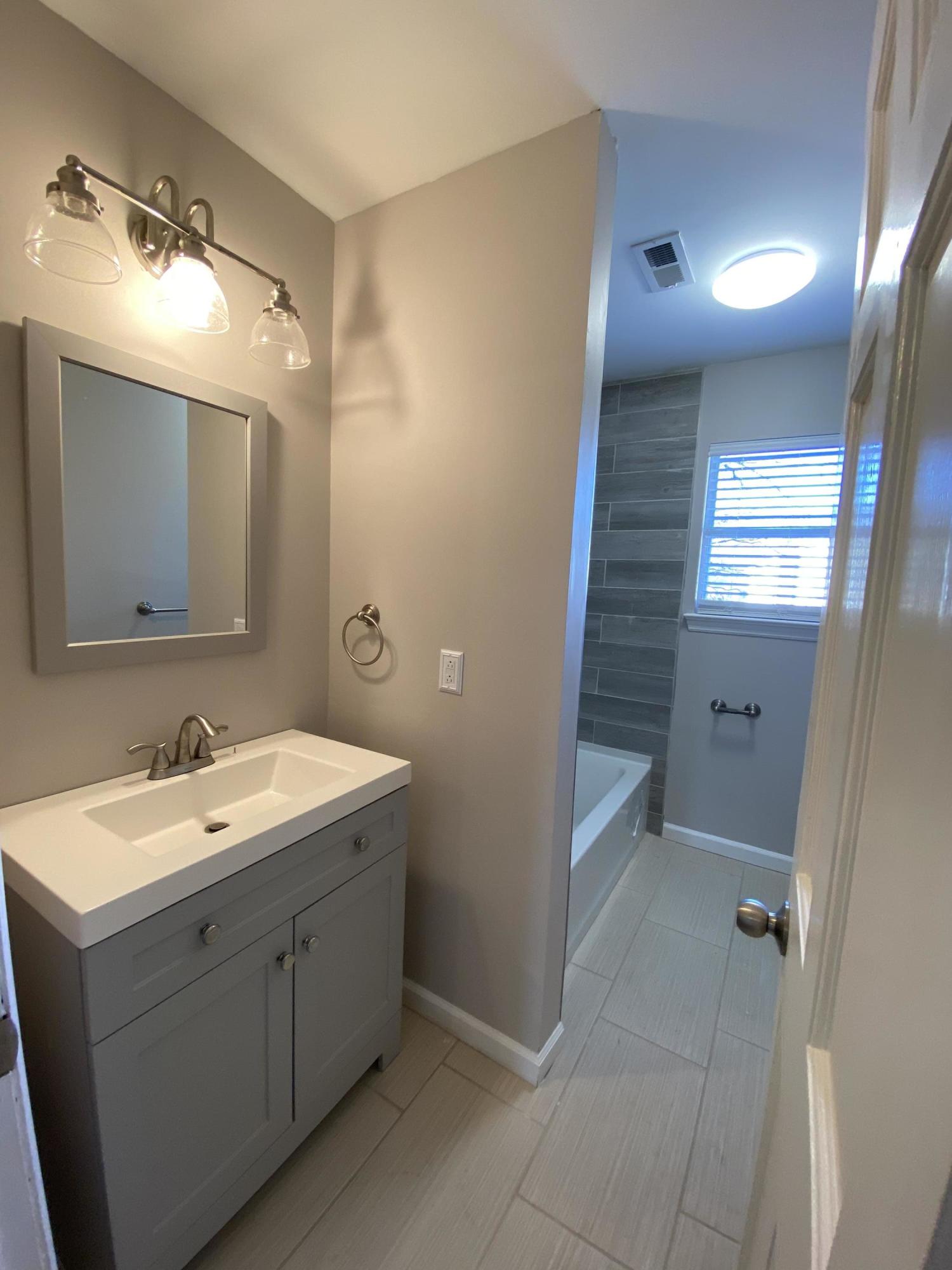 2701 Rio Grande Road Chattanooga, TN 37421 - Photo 22 of 25 Full Bath