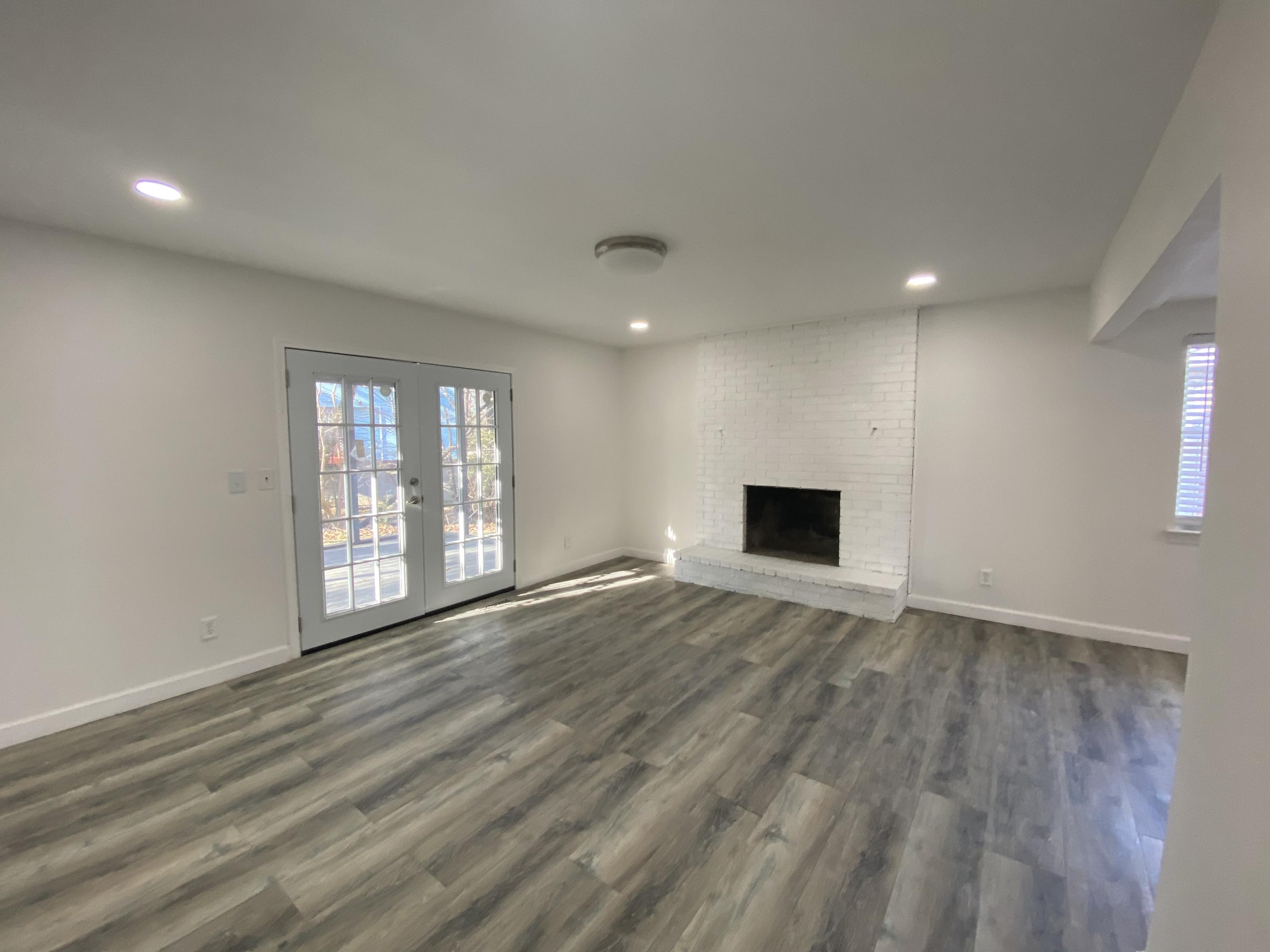 2701 Rio Grande Road Chattanooga, TN 37421 - Photo 4 of 25 Den/Family Room