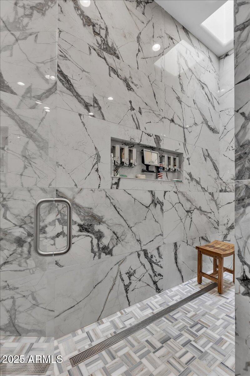 10040 East Happy Valley Road, Unit 300 Scottsdale, AZ 85255 - Photo 26 of 92 a view of empty room with wooden floor