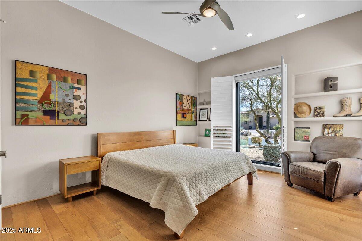 10040 East Happy Valley Road, Unit 300 Scottsdale, AZ 85255 - Photo 35 of 92 En suite Bedroom #3