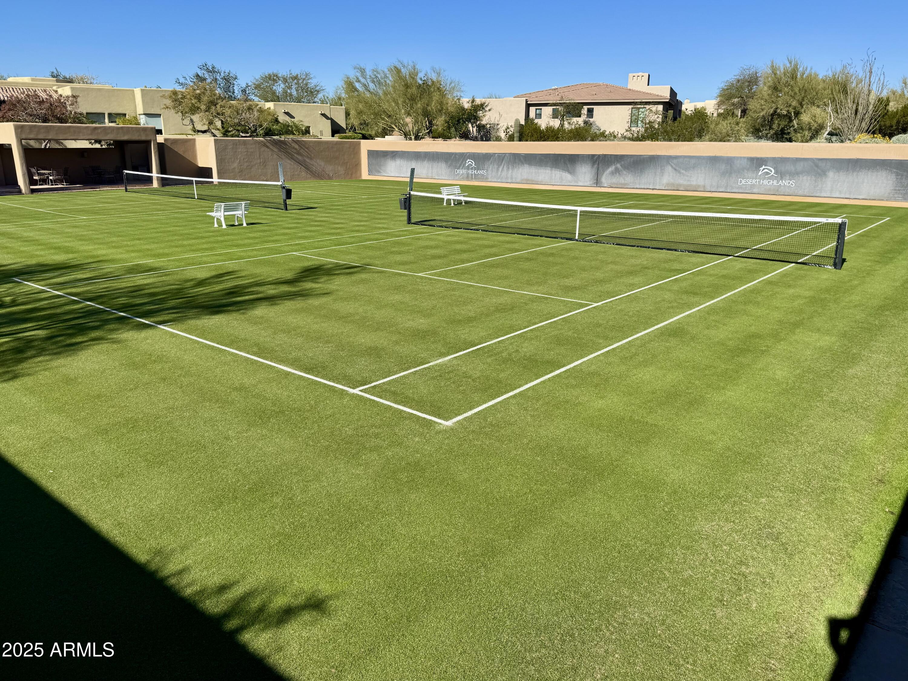 10040 East Happy Valley Road, Unit 300 Scottsdale, AZ 85255 - Photo 90 of 92 a view of a tennis court