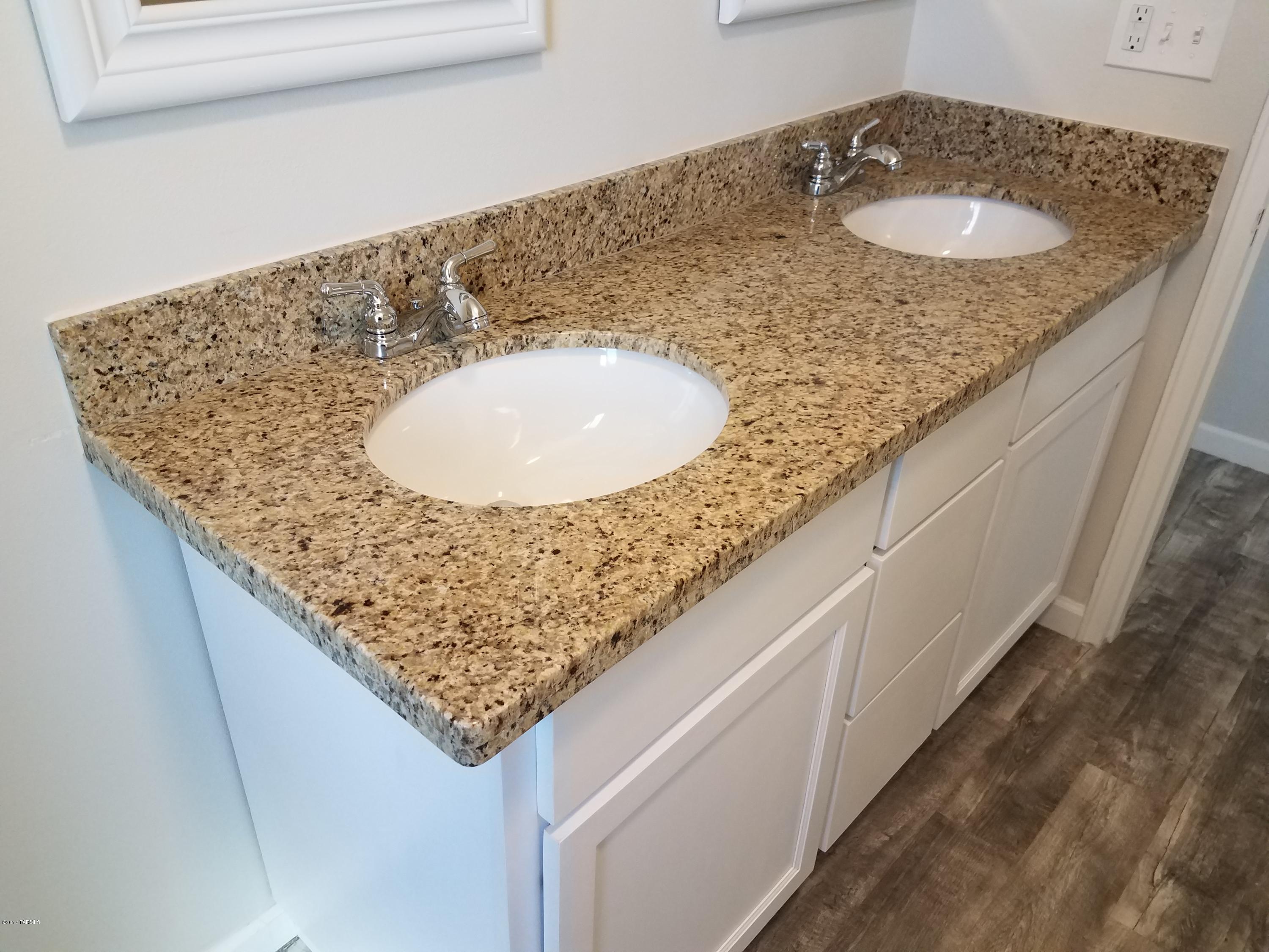 509 East Pastime Road Tucson, AZ 85705 - Photo 17 of 30