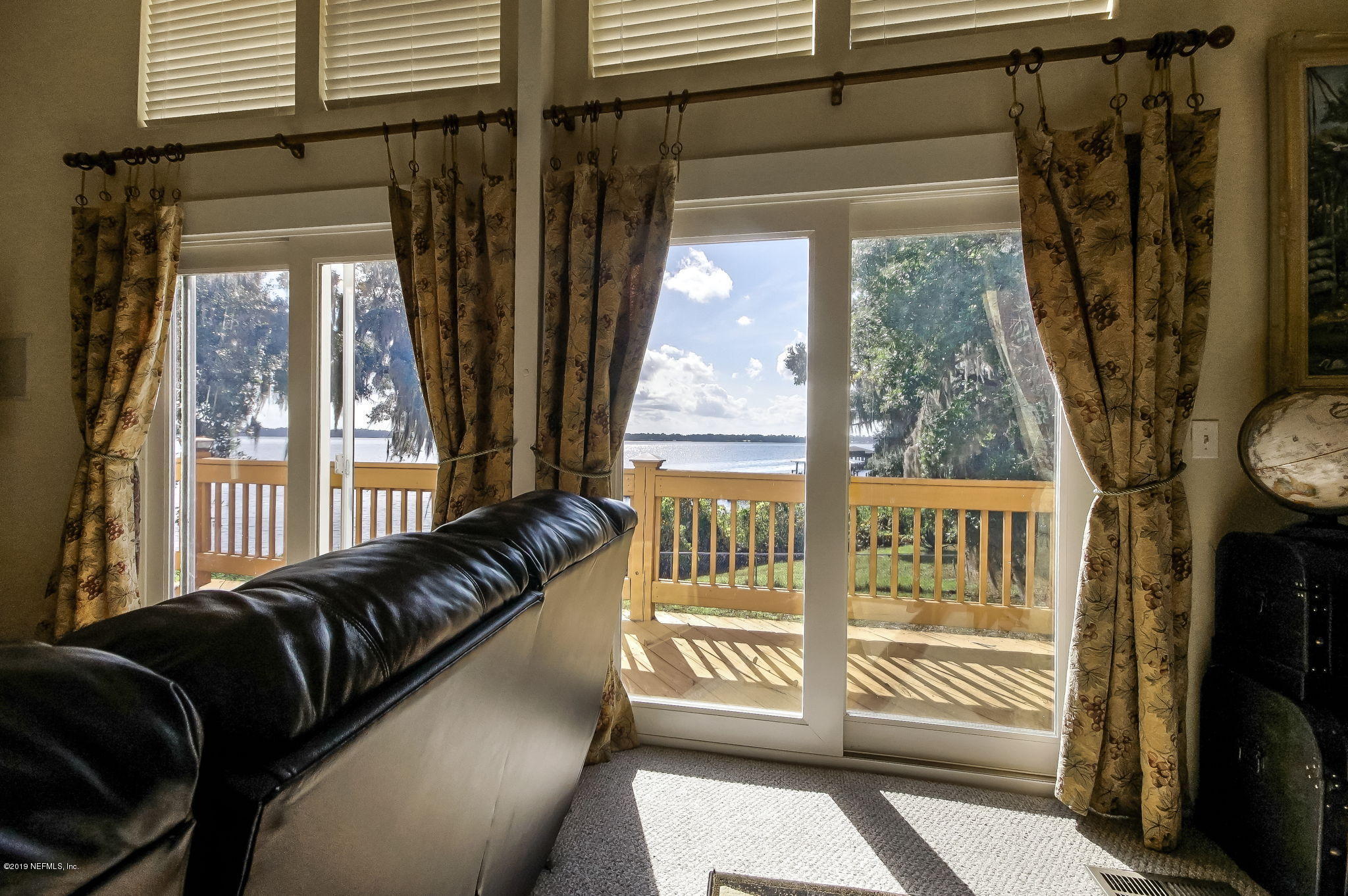 539 West River Road Palatka, FL 32177 - Photo 16 of 88 WRiverRd539 - Living Room 7