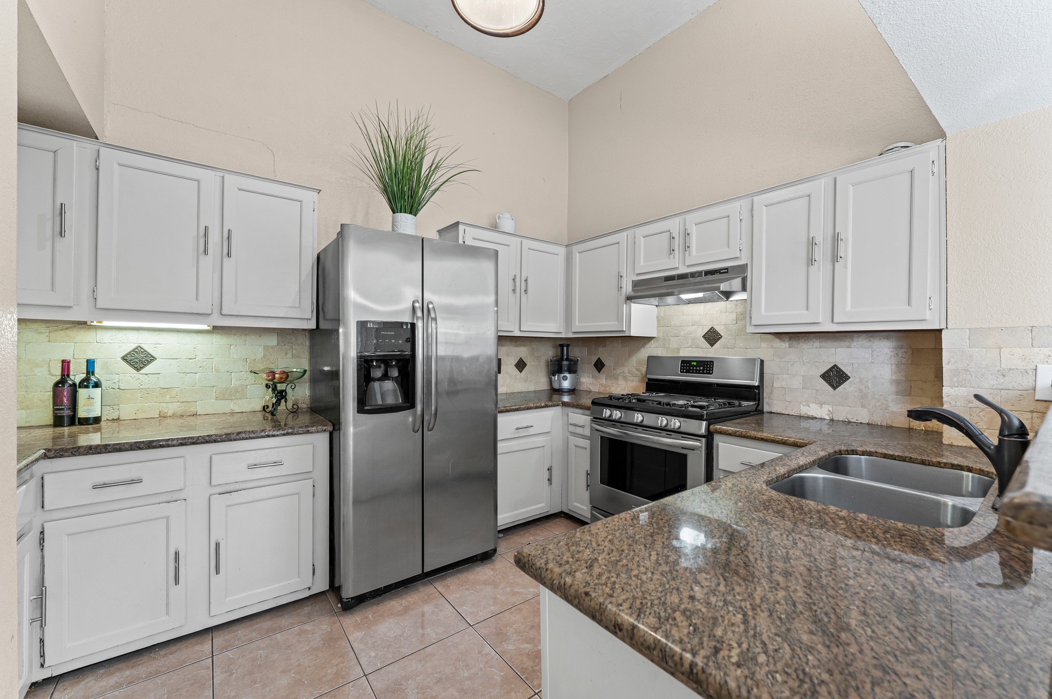 1034 Little Port Channelview, TX 77530 - Photo 11 of 21