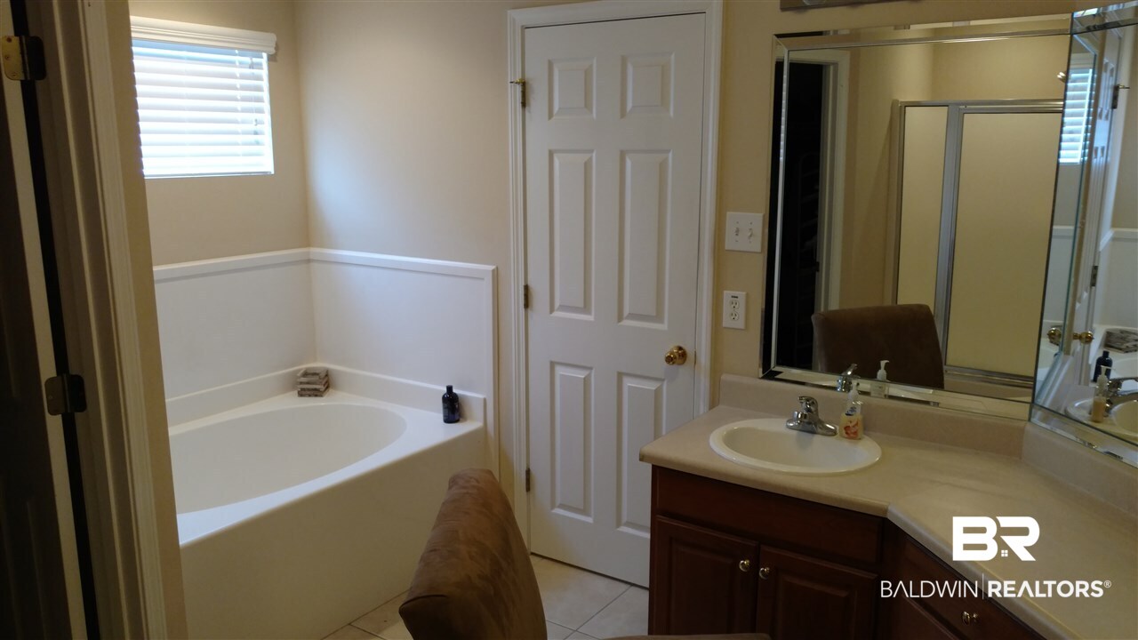 1883 Harrington Way Mobile, AL 36695 - Photo 12 of 18