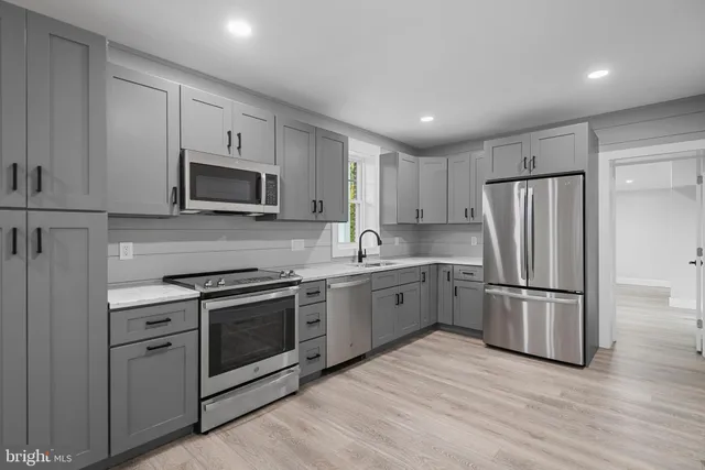 $1,650 | 211 West Broad Street, Shillington, PA 19607