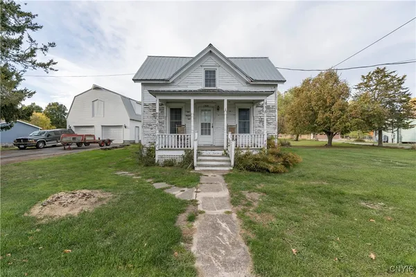 $247,000 | 17836 County Route 59, Dexter, NY 13634