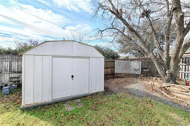 $347,500 | 2512 Towerwood Drive, Carrollton, TX 75006