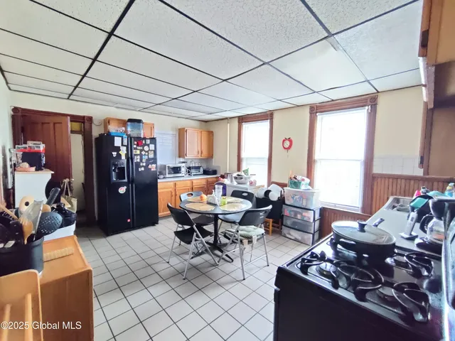 $199,999 | 113 Degraff Street, Schenectady, NY 12308