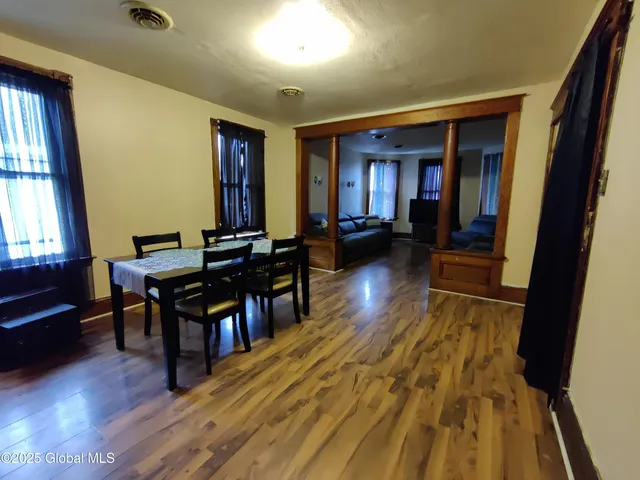 $199,999 | 113 Degraff Street, Schenectady, NY 12308