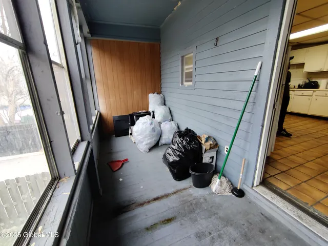 $199,999 | 113 Degraff Street, Schenectady, NY 12308