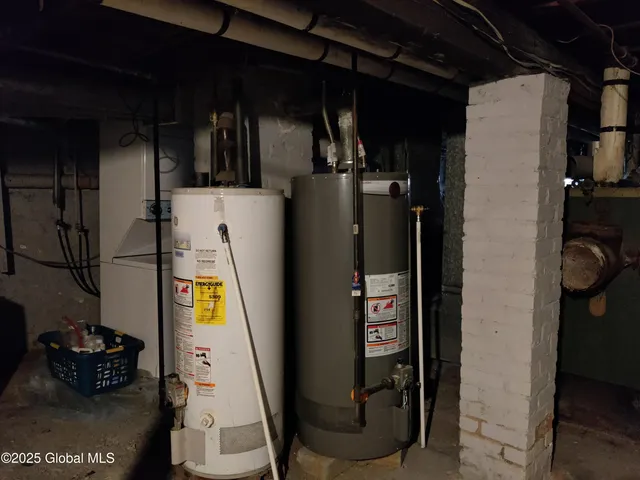 $199,999 | 113 Degraff Street, Schenectady, NY 12308