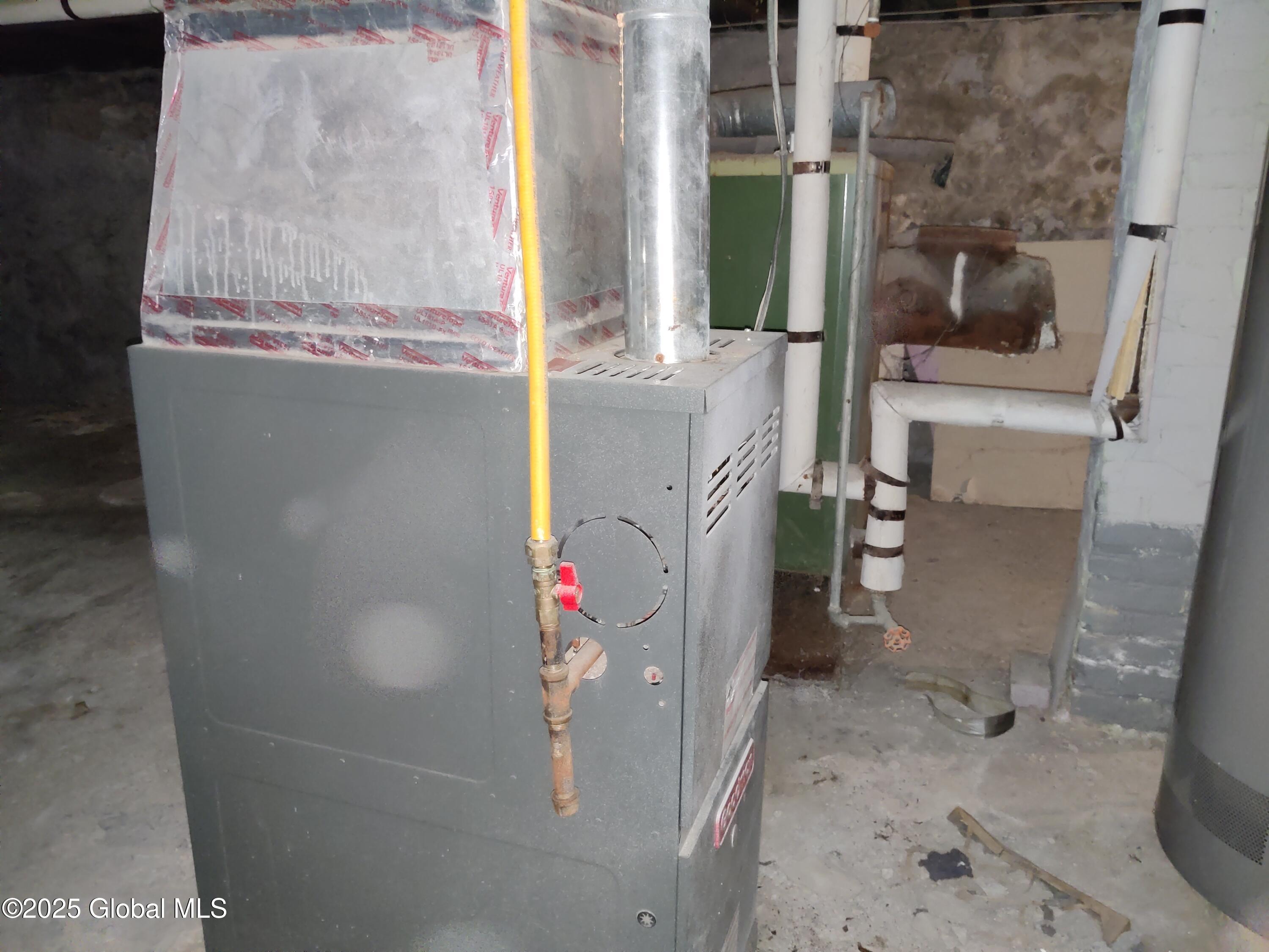 113 Degraff Street Schenectady, NY 12308 - Photo 37 of 39 IMG_20250414_180410