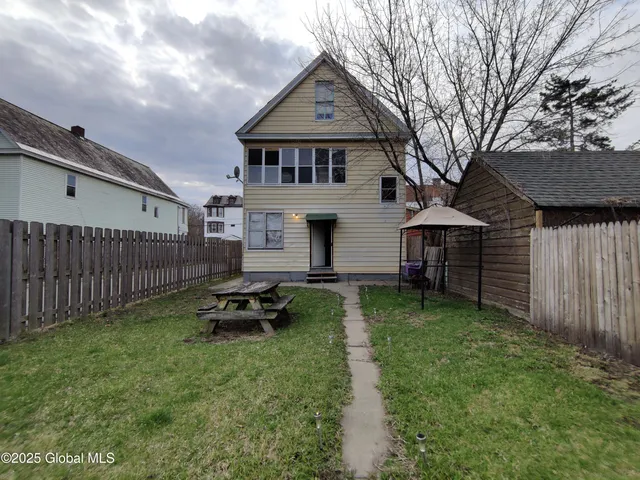 $199,999 | 113 Degraff Street, Schenectady, NY 12308