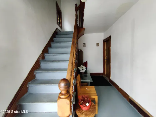 $199,999 | 113 Degraff Street, Schenectady, NY 12308