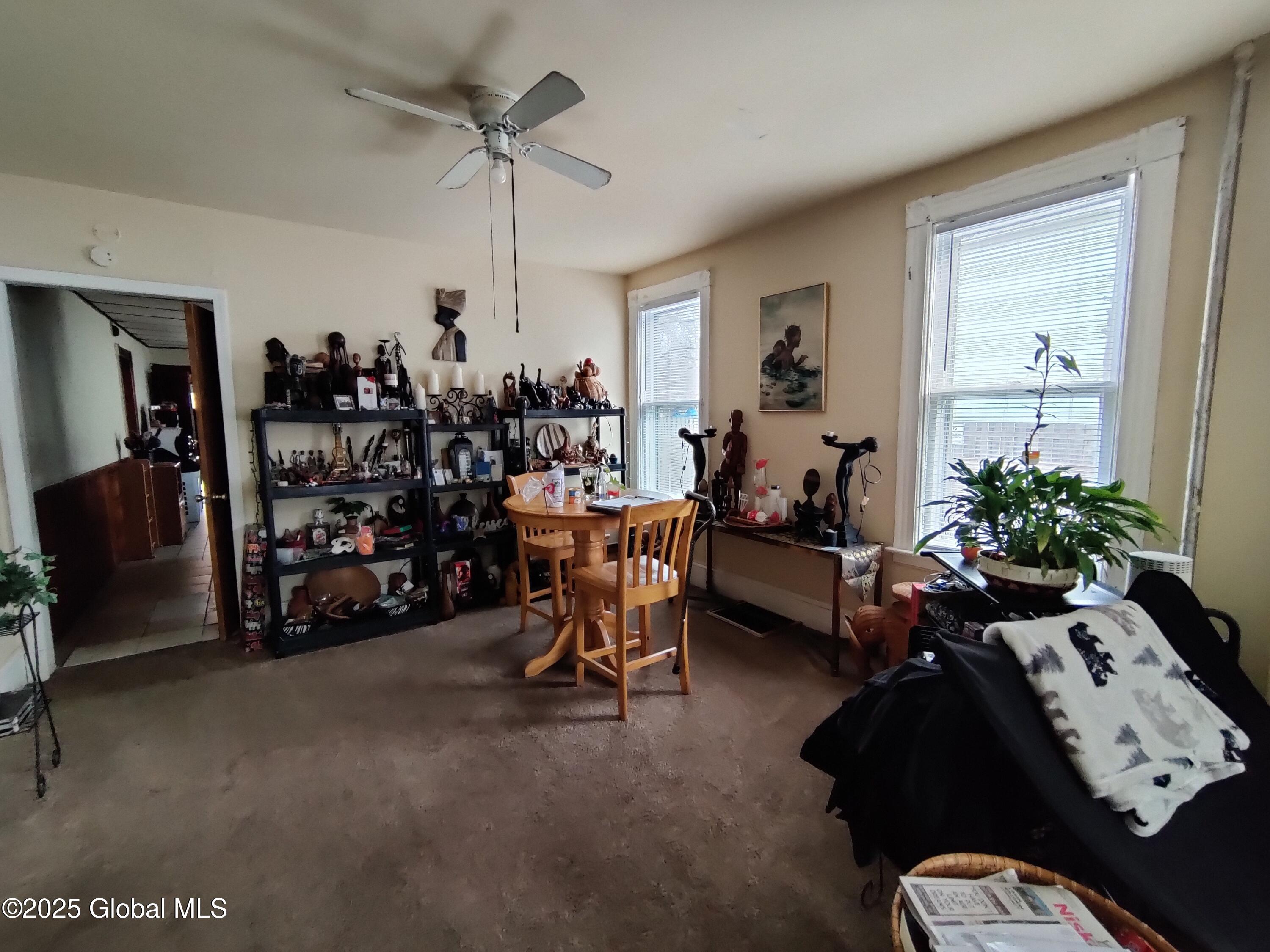 113 Degraff Street Schenectady, NY 12308 - Photo 10 of 39 IMG_20250414_175956