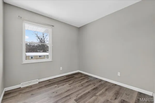 $299,900 | 609 Auber Drive, Manchester, MO 63011