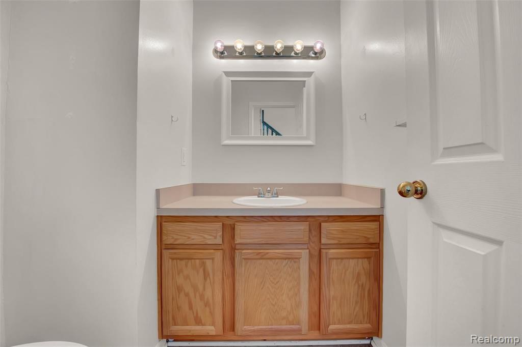 46617 Mornington Road Canton, MI 48188 - Photo 18 of 44