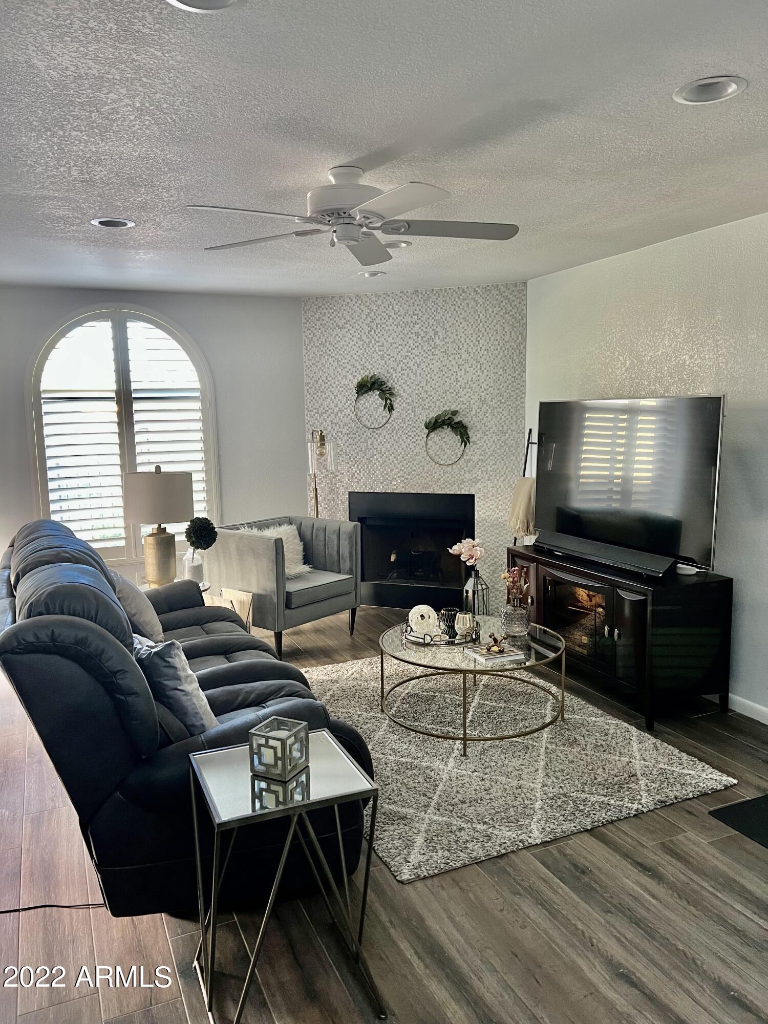 5100 North Miller Road, Unit 1 Scottsdale, AZ 85250 - Photo 9 of 36 IMG_0833
