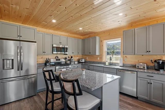 $695,000 | 21 Melina's Way, Thornton, NH 03285