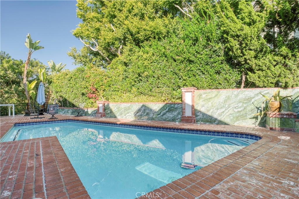 1 Royal St George Road Newport Beach, CA 92660 - Photo 59 of 65