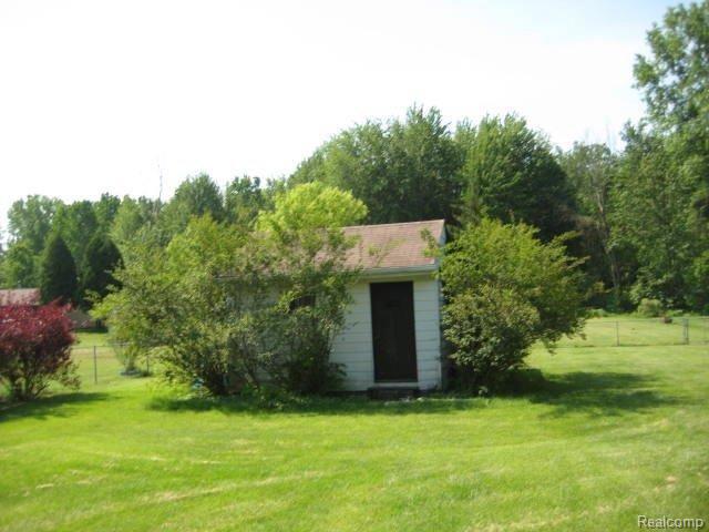 40829 Judd Road Belleville, MI 48111 - Photo 4 of 8 Shed.JPG