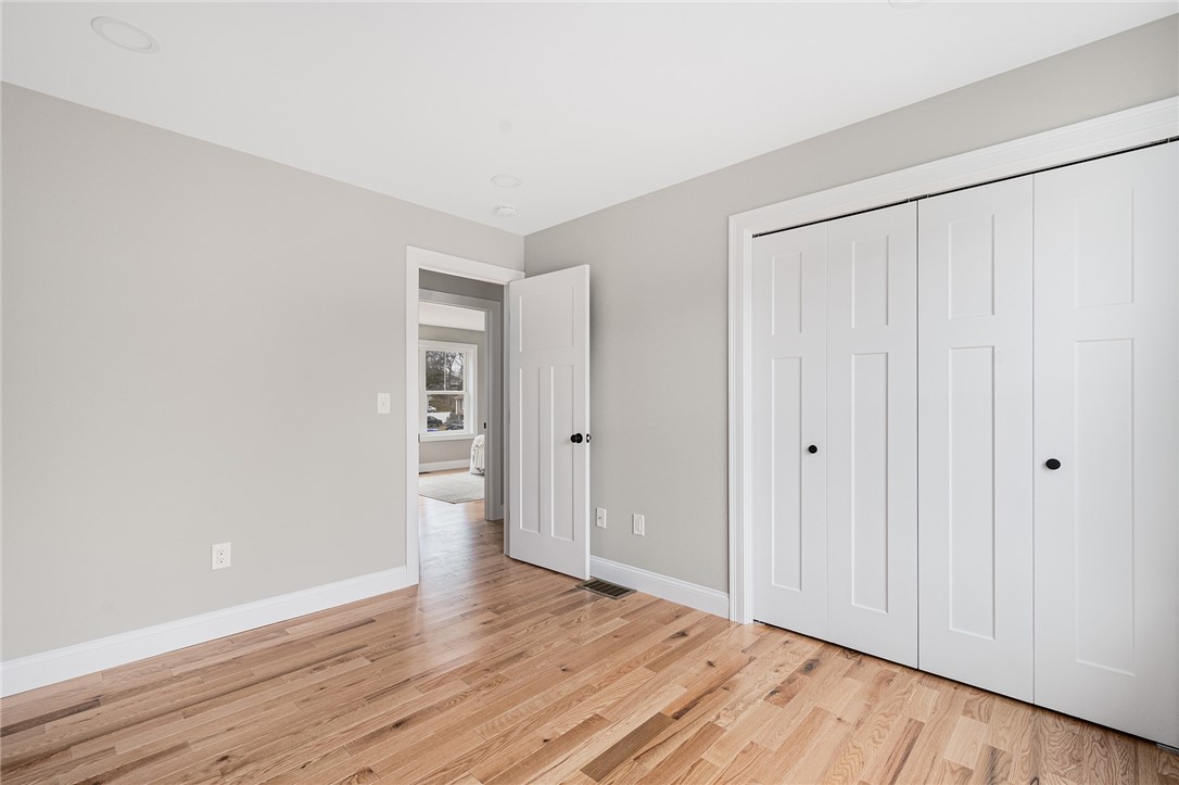 4 Slater Avenue Warwick, RI 02889 - Photo 18 of 26