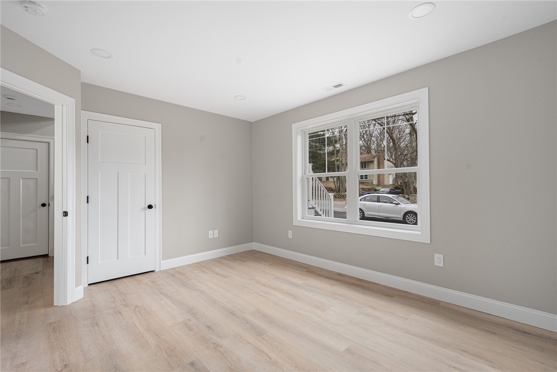 4 Slater Avenue Warwick, RI 02889 - Photo 22 of 26