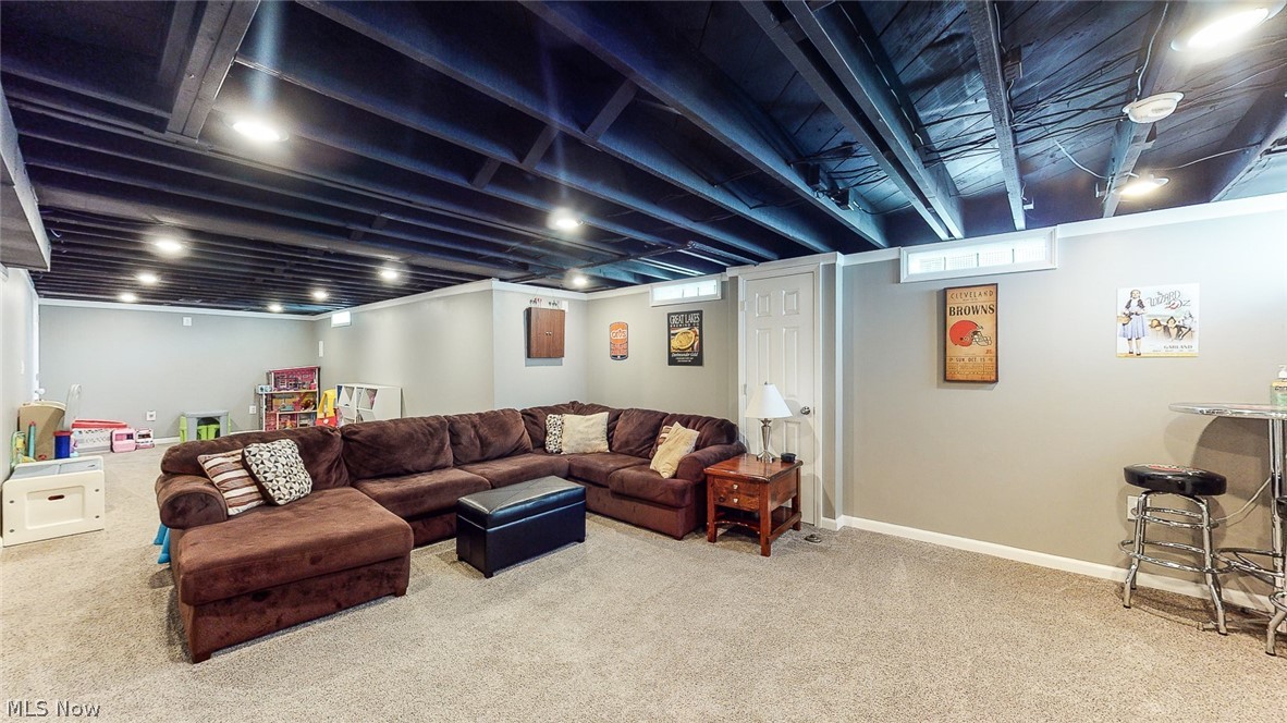186 Trunko Road Akron, OH 44333 - Photo 24 of 32 Gallery Image 24