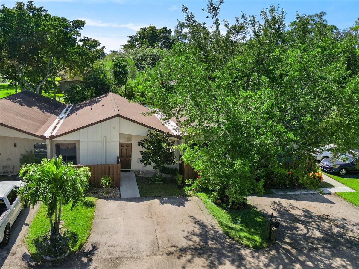 22603 Vistawood Way Boca Raton, FL 33428 - Photo 2 of 29 vw11