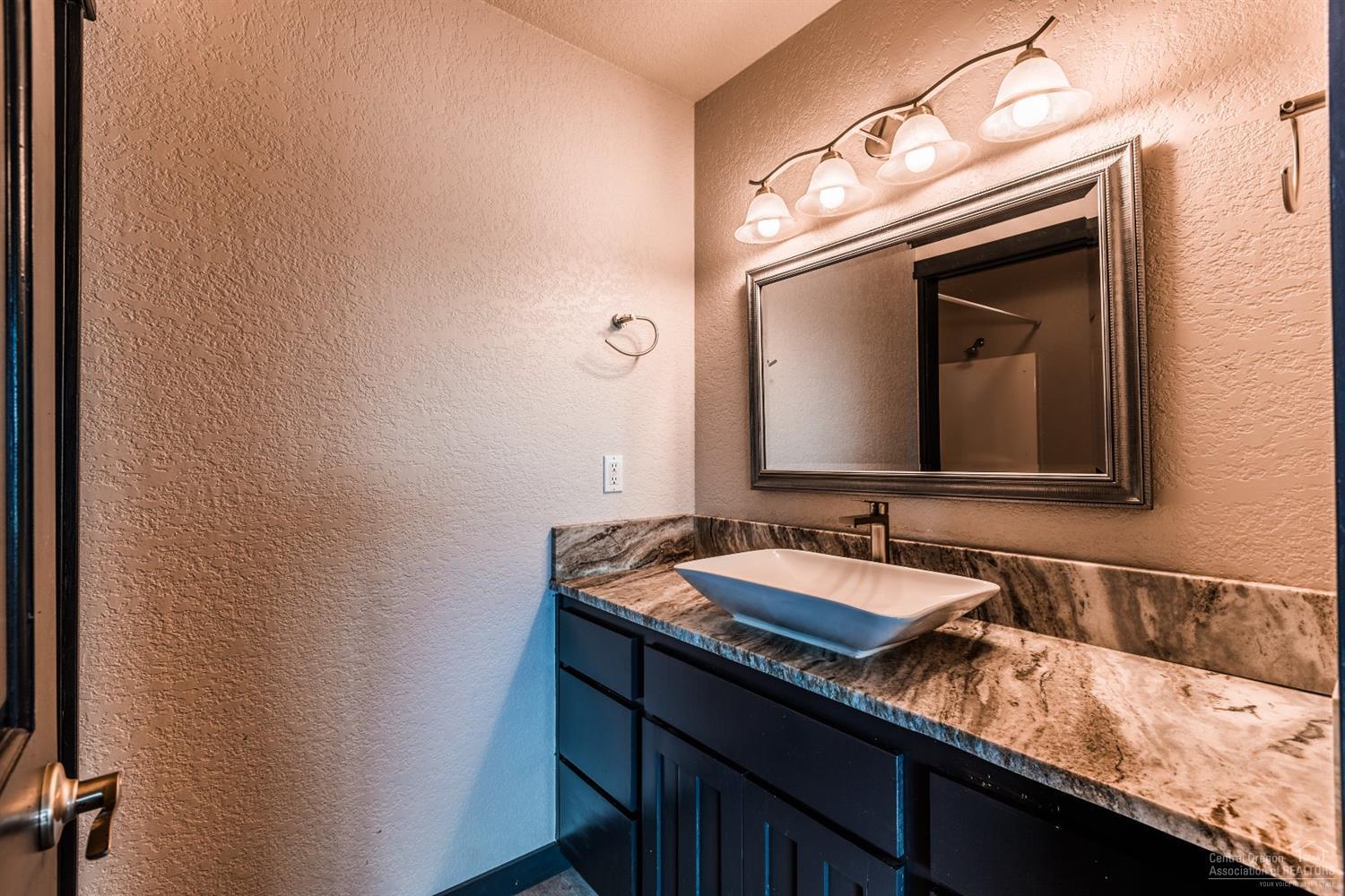 21540 Southwest Gift Road Bend, OR 97703 - Photo 22 of 24 Additional Photo