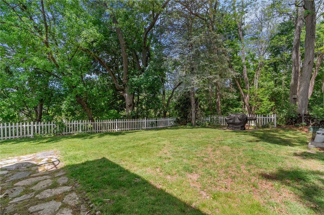 129 Lefrancois Boulevard Woonsocket, RI 02895 - Photo 34 of 43