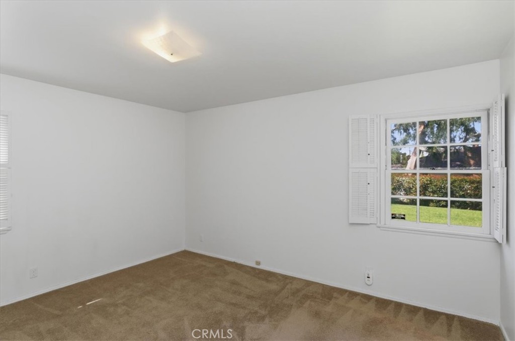 5239 Coventry Drive Riverside, CA 92506 - Photo 25 of 43 Bedroom