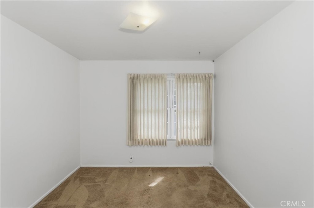 5239 Coventry Drive Riverside, CA 92506 - Photo 26 of 43 Bedroom