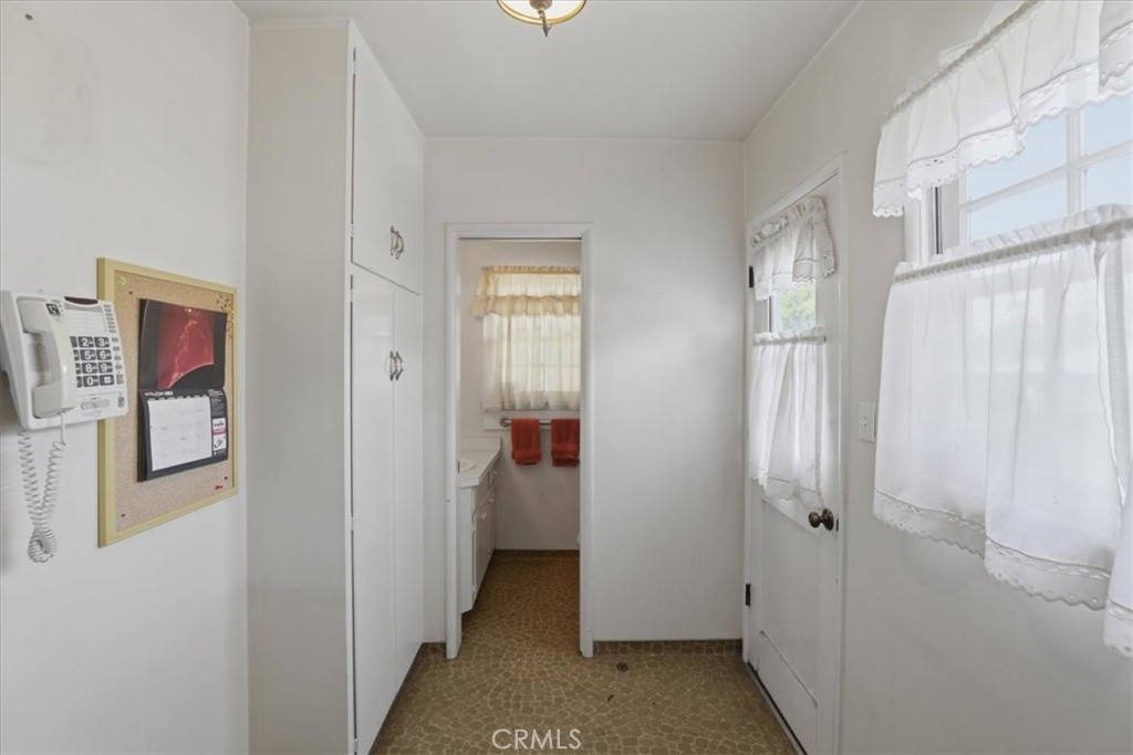 5239 Coventry Drive Riverside, CA 92506 - Photo 32 of 43 Back door area