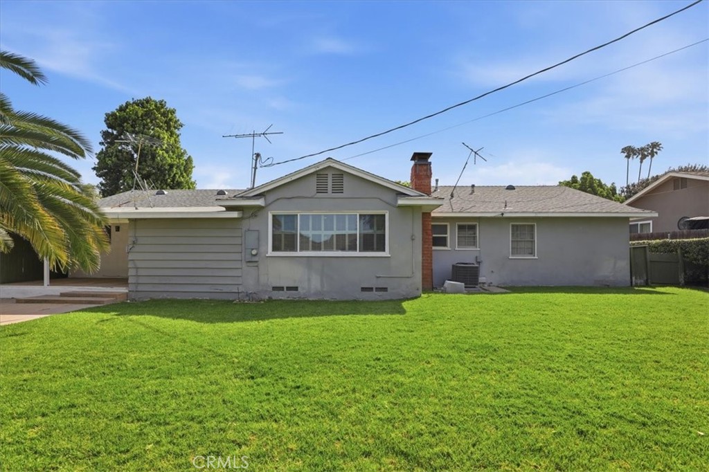 5239 Coventry Drive Riverside, CA 92506 - Photo 41 of 43 Backyard