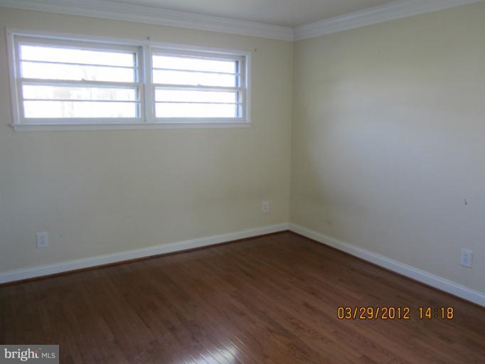 6807 Front Royal Road Springfield, VA 22151 - Photo 11 of 18 Bedroom