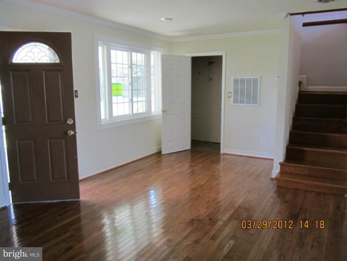 6807 Front Royal Road Springfield, VA 22151 - Photo 16 of 18 Interior (General)
