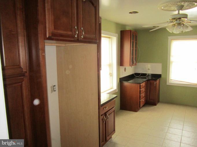 6807 Front Royal Road Springfield, VA 22151 - Photo 6 of 18 Kitchen