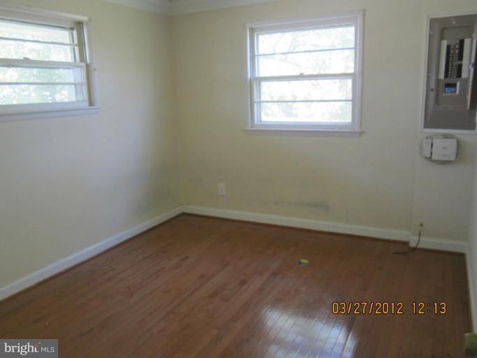 6807 Front Royal Road Springfield, VA 22151 - Photo 7 of 18 Bedroom