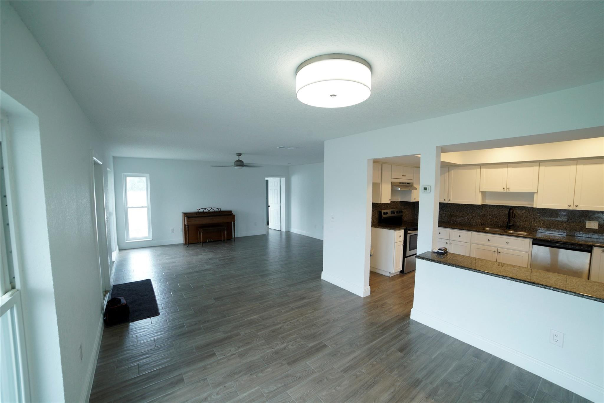 22153 Southwest 65th Terrace Boca Raton, FL 33428 - Photo 3 of 12 Photo 3