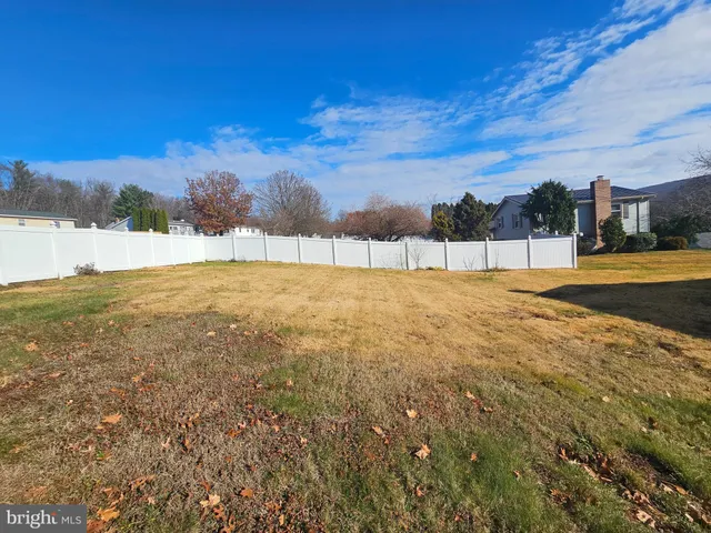 $155,000 | 1193 West Market Street, Williamstown, PA 17098