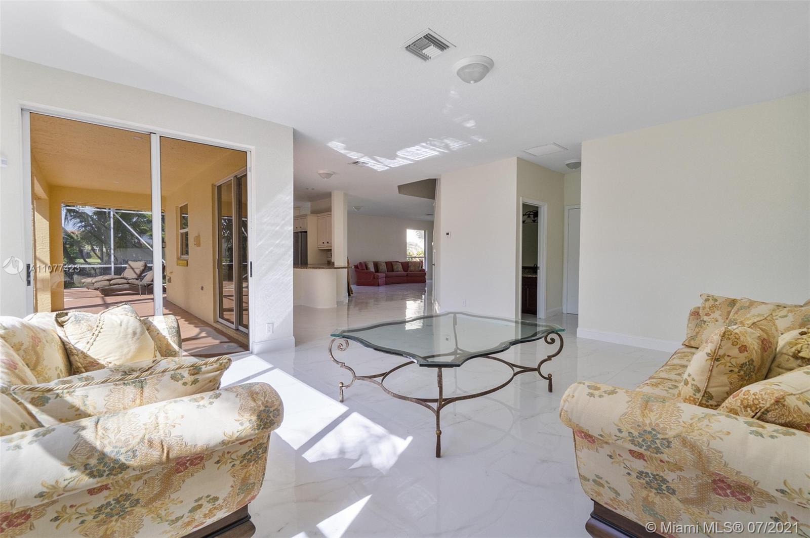 21959 Philmont Court Boca Raton, FL 33428 - Photo 14 of 30 Gallery Image 14